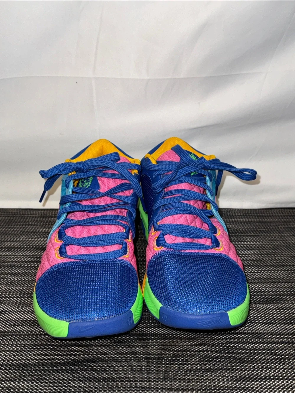 Nike LeBron Witness 8 